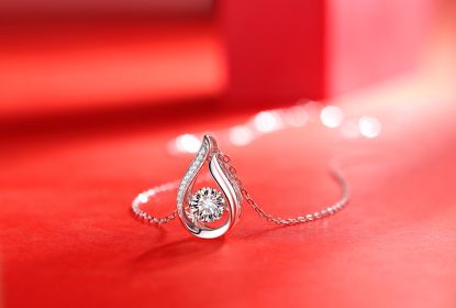Smart Drop Luxury Fashion Diamond Pendant Necklace Set With Mosan Diamond Silver Ornaments
