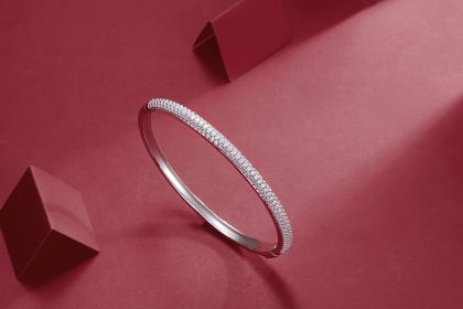 Monologue Moissanite Bracelet – Silent Elegance Edition