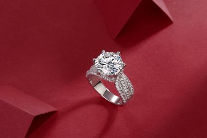Luxury Fashion Large Diamond Ring Moissanite Silver Ring (Option: Six)